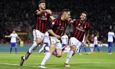 开云体育平台APP-尤文图斯客场不敌AC米兰，遭遇三连败