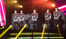 开云体育app-关于对决在即！胜者将跻身决赛赛场的信息