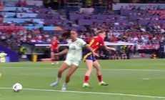 开云体育在线-女足欧洲冠军杯揭幕战：英格兰险胜挪威开门红