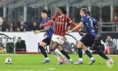 开云体育中国-包含那不勒斯客场失利士气低落，战绩不佳需调整的词条