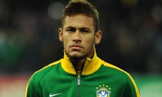 开云体育-封锁之夜，当尼日利亚关闭世界的大门，伊布在塞维利亚踢开了天堂之窗