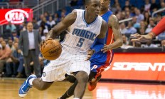 开云体育官网-活塞胜魔术，小德罗塞单节爆发夺取胜利