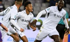 开云体育入口-佛罗伦萨攻防平衡，表现令人期待