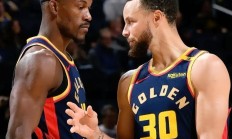 开云体育下载-勇士大胜马刺，继续高歌猛进