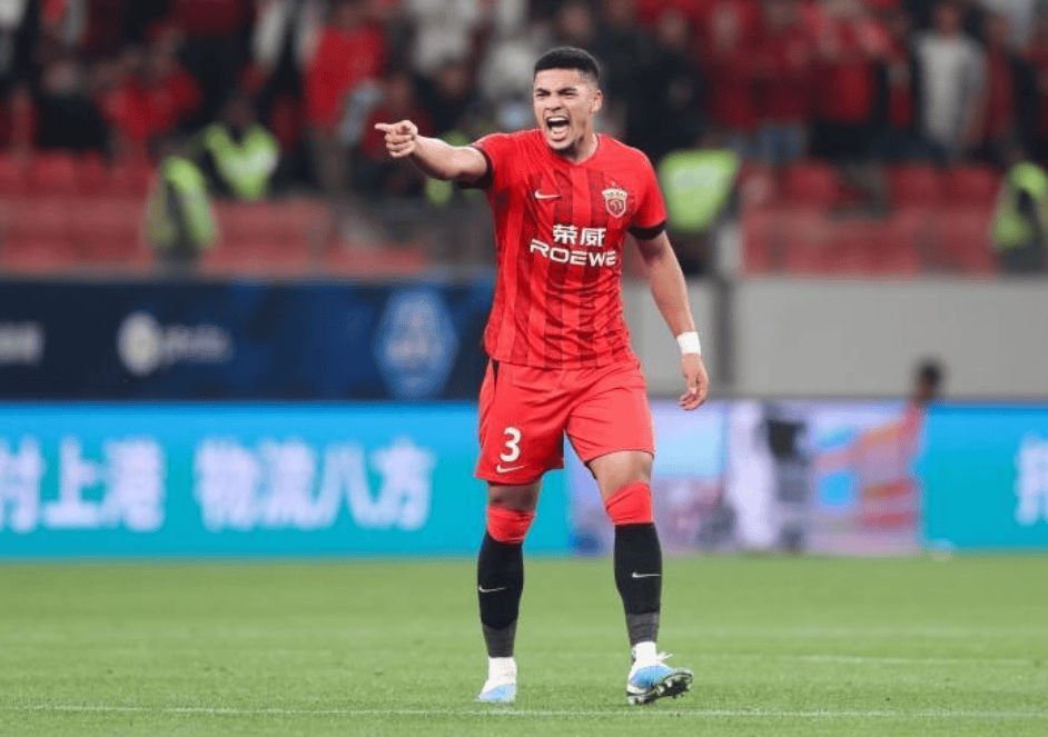 上海上港遭遇连败，积分落后，面临保级压力的简单介绍