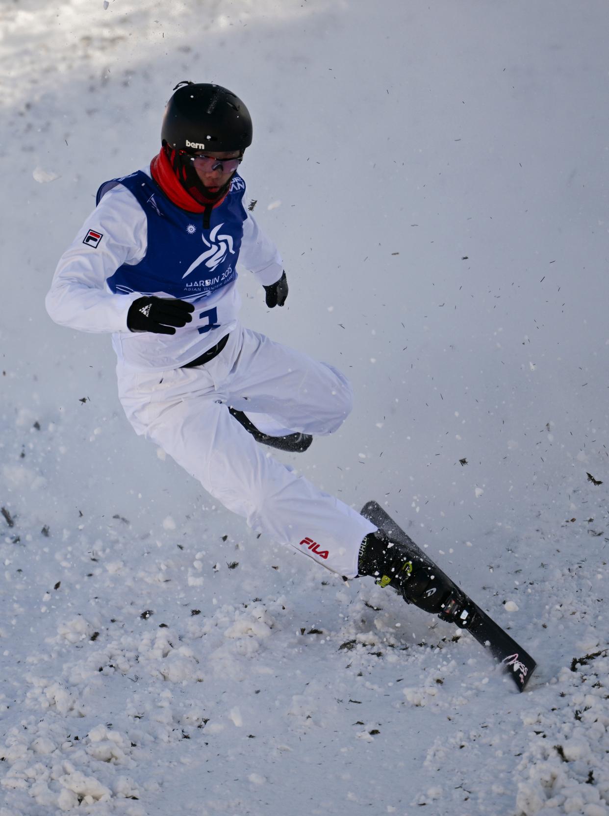 美国射击选手在自由式滑雪中创造新纪录