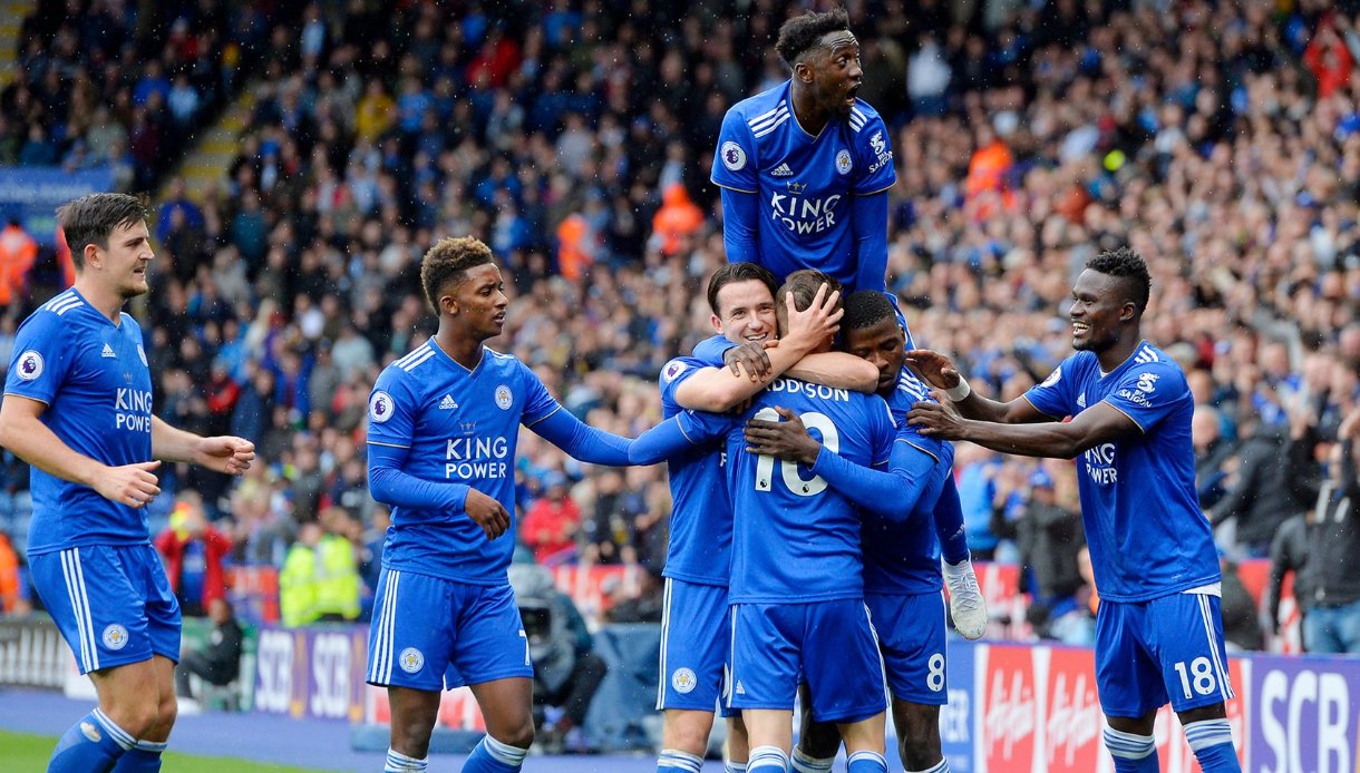 莱斯特城后卫强调团结合作，争取连胜的简单介绍