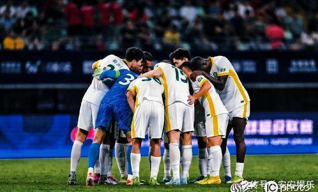 凯文德姆主场大捷，稳固联赛榜首位置