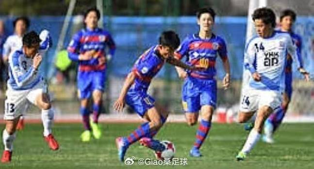 关于斯旺西城中场组织进攻出色，带队取得胜利的信息