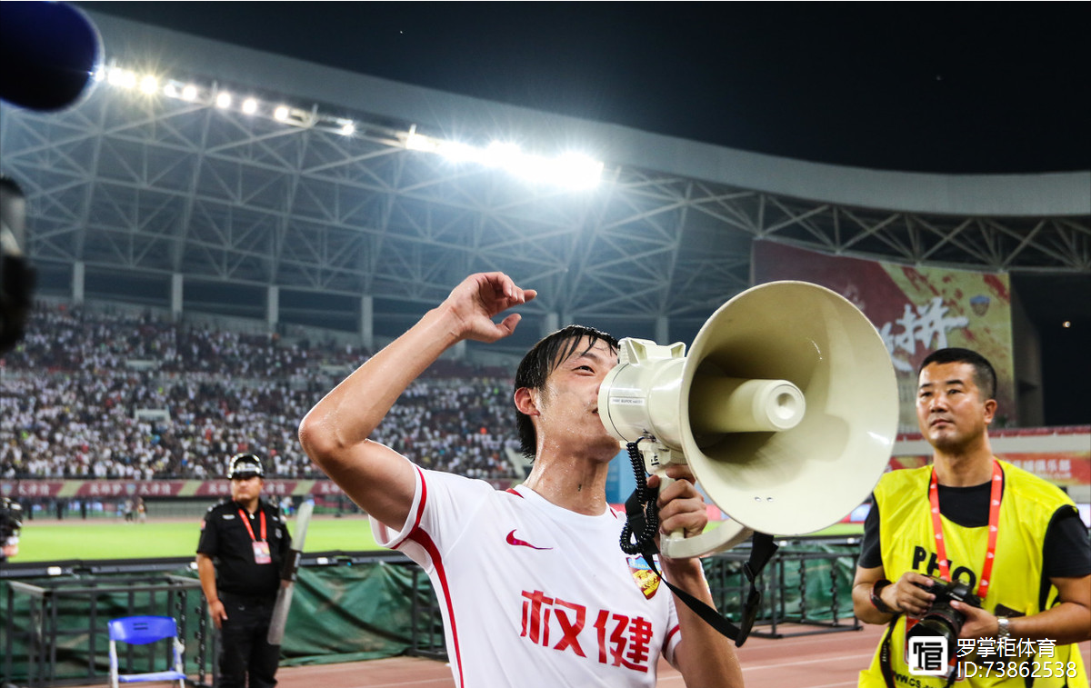 绿城战胜苏宁,胜负之间可能取决于哪些关键时刻? 绿城战胜苏宁,胜负之间可能取决于哪些关键时刻?