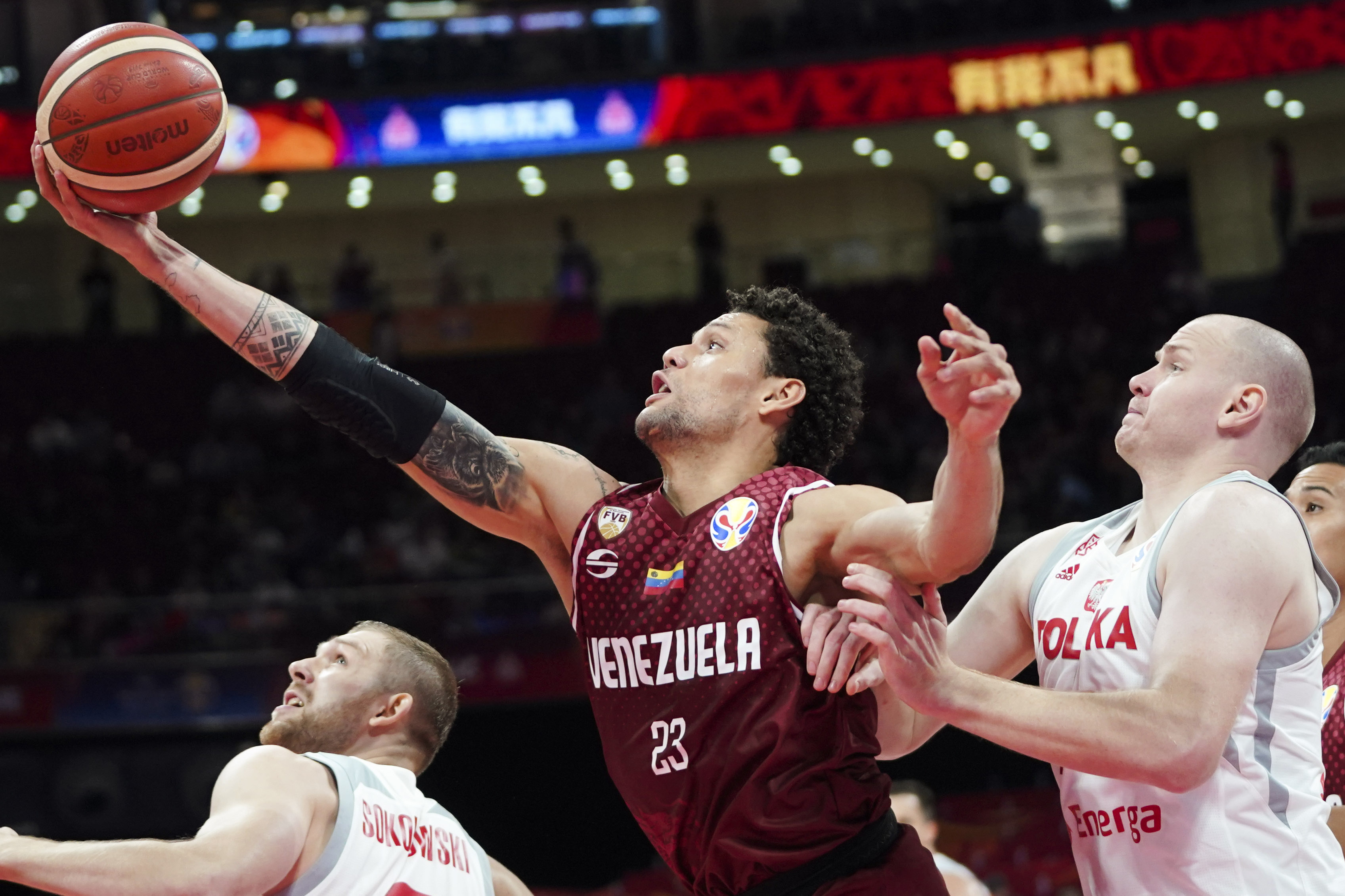 波兰篮球联赛积分榜出炉，领头羊独霸榜首