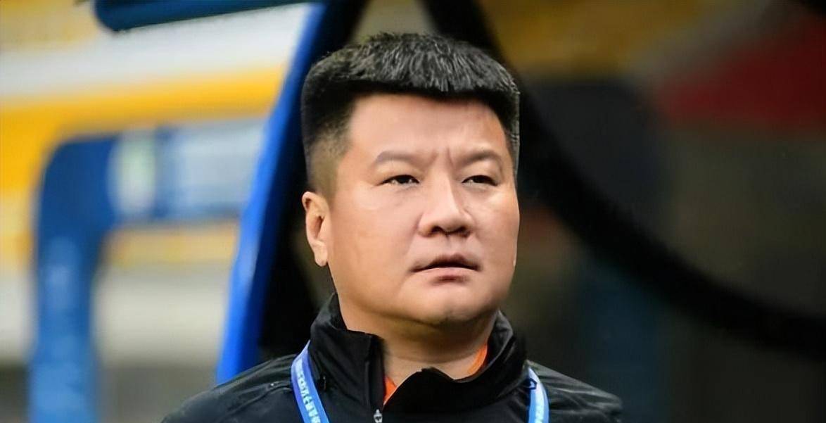 海南队防守漏洞频现教练雪中送炭的简单介绍 海南队防守漏洞频现教练雪中送炭的简单介绍