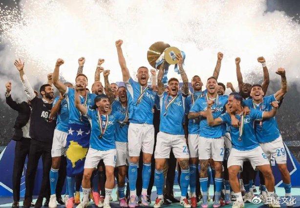 包含那不勒斯客场战胜桑普多利亚，继续领跑的词条