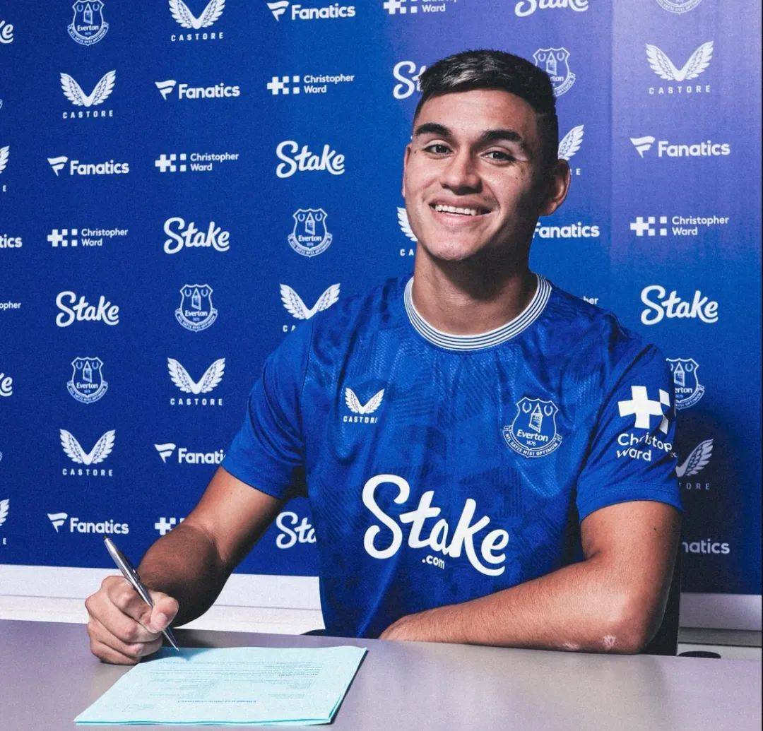 切尔西队报价争夺勒沃库森球员的简单介绍 切尔西队报价争夺勒沃库森球员的简单介绍