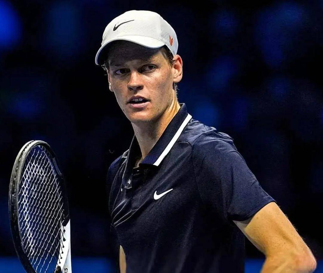 包含年终总决赛横扫法网，辛纳带队取胜的词条