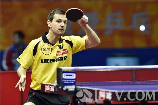 波兰队逆转日本队,波尔点燃赛场 波兰队逆转日本队,波尔点燃赛场