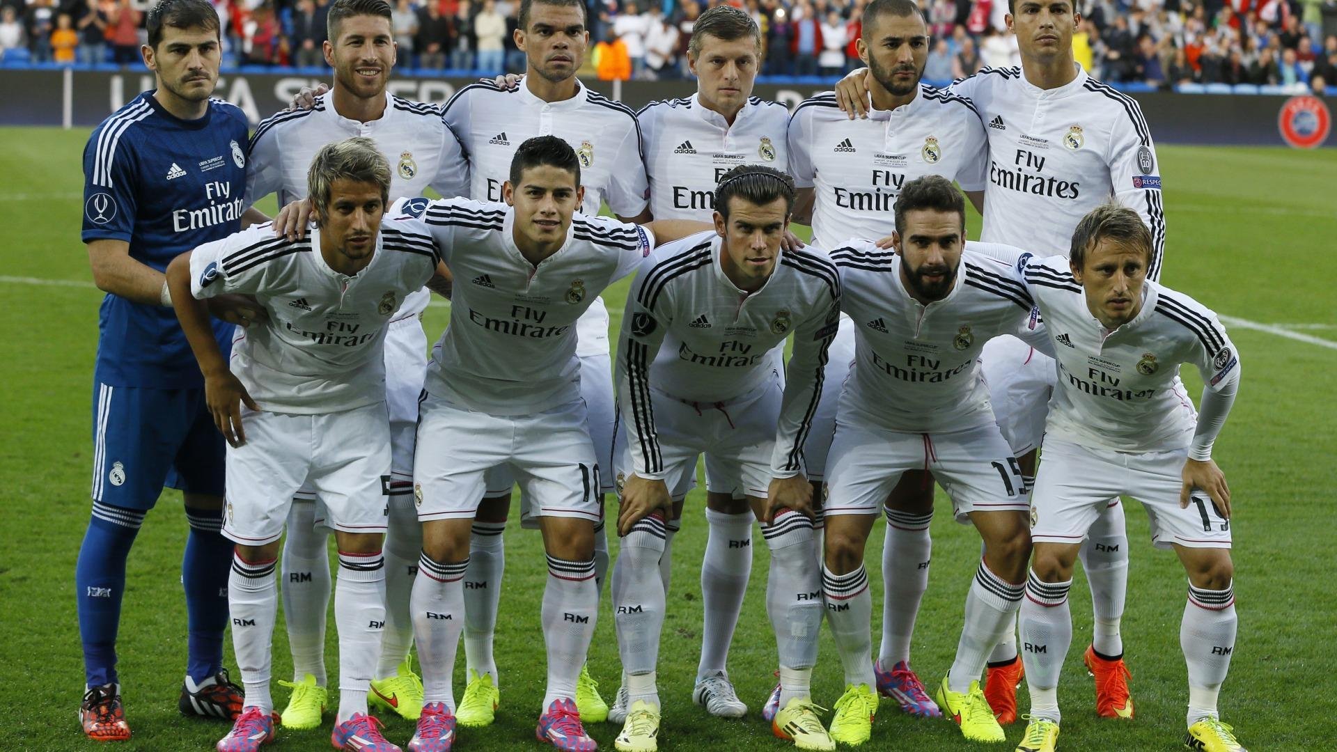 帷幕拉开时，奥运周期关键战之夜，欧文舞台越大越强