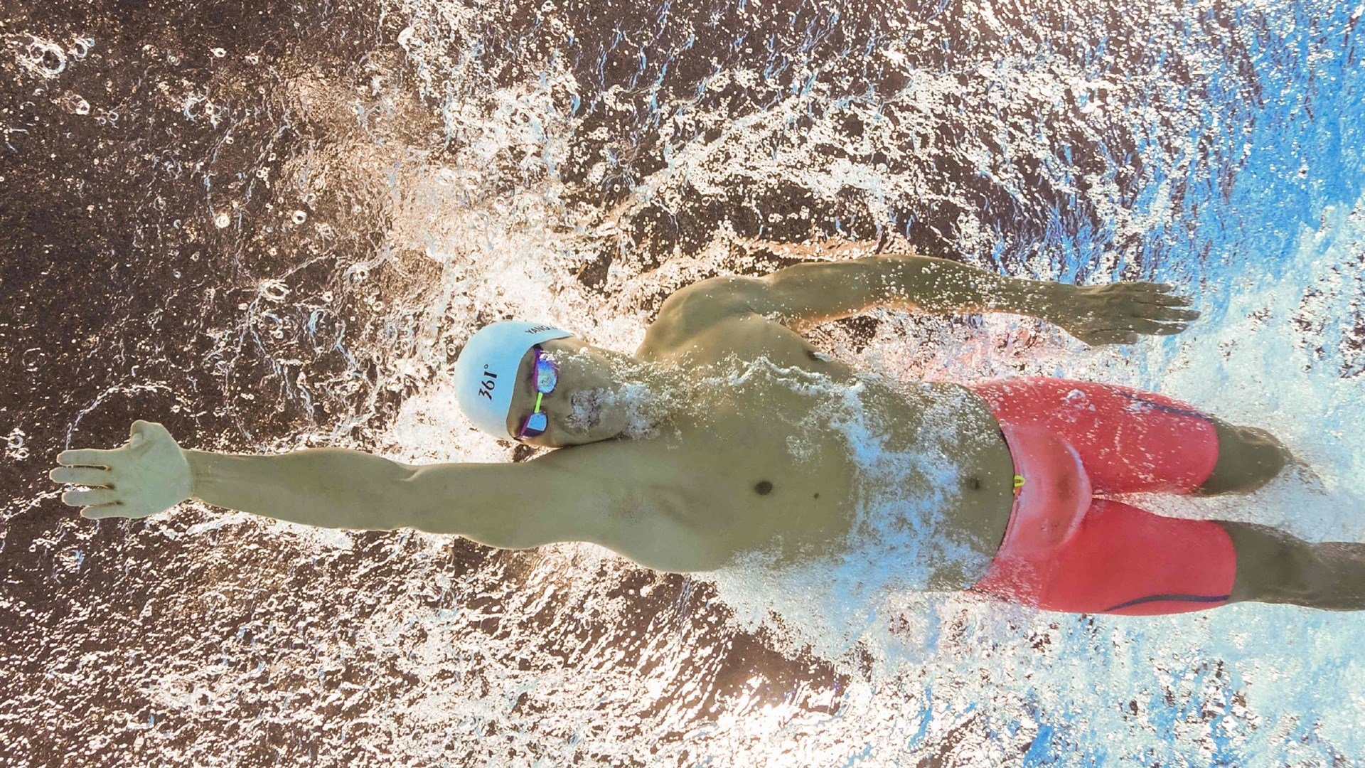 银箭刺破黑暗，诺里斯绝杀点燃猩红王朝裂痕