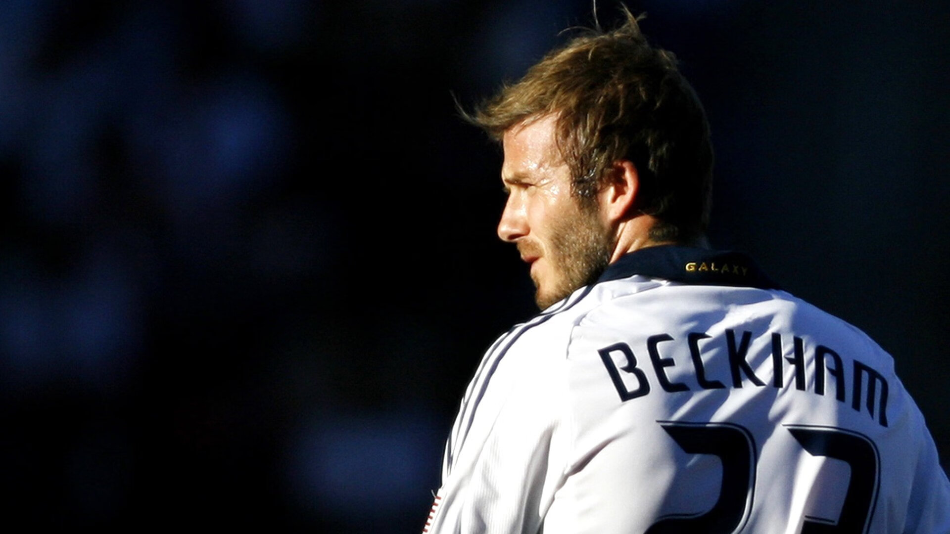 一场大胜与一场阴影，石宇奇的统治力与韩国羽毛球的丹麦宿命